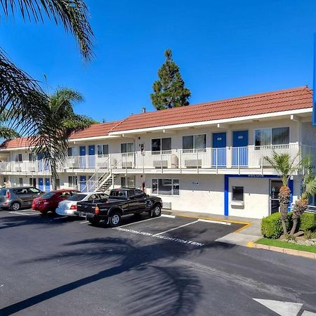 Motel 6-Denver, Co - Airport Екстер'єр фото