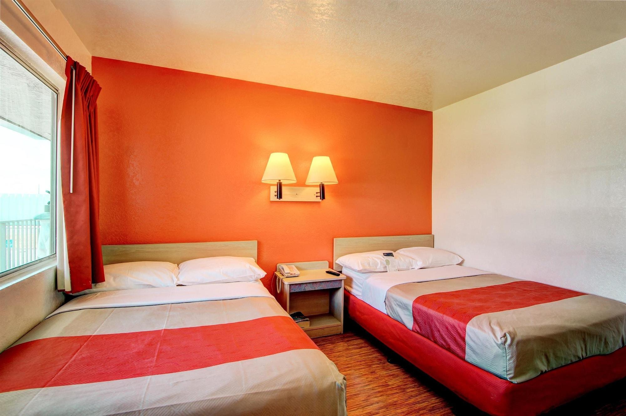 Motel 6-Denver, Co - Airport Екстер'єр фото
