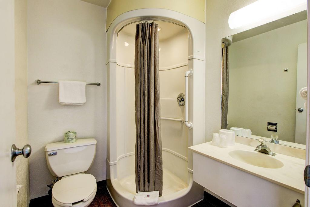 Motel 6-Denver, Co - Airport Екстер'єр фото